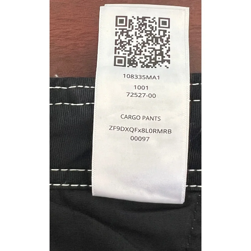 NWT True Religion Mens Black Contrast Stitch Cargo Pants 32 Straight Leg